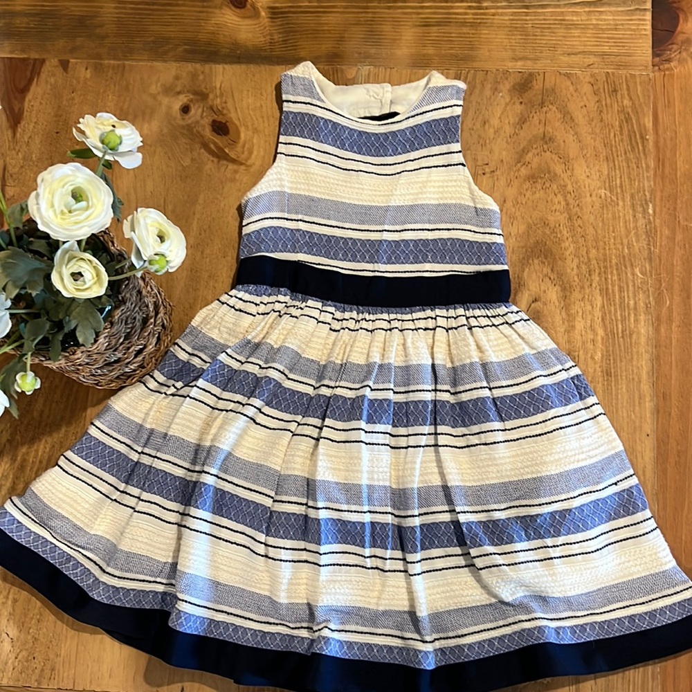 Max studio dress